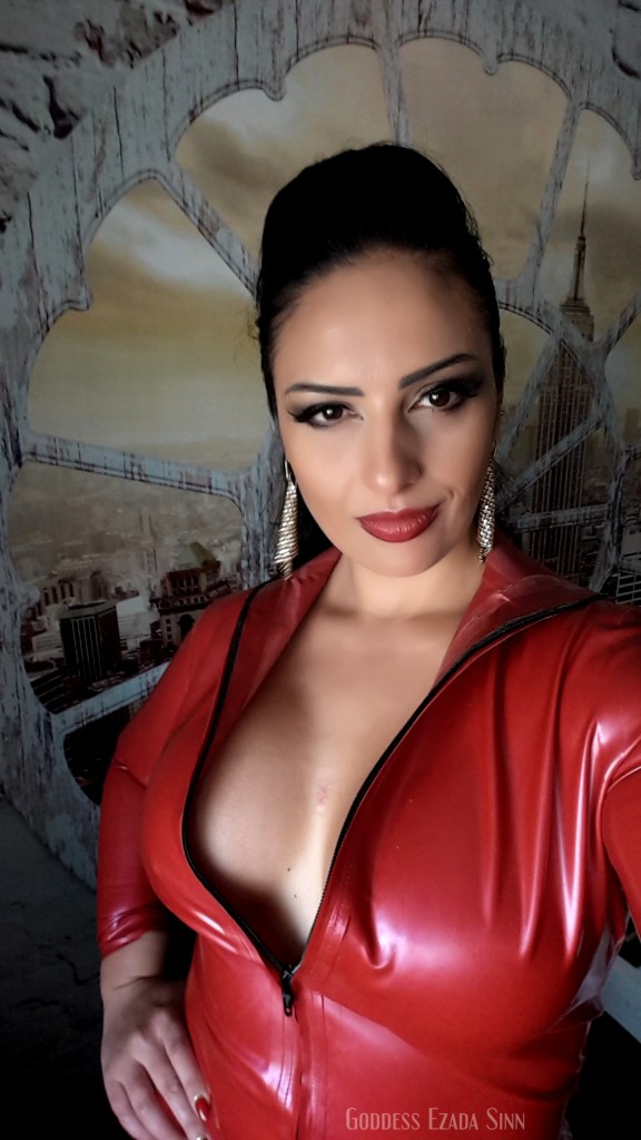 Goddess Ezada Sinn slaves female supremacy latex