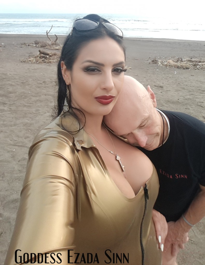 Goddess Ezada Sinn with slave